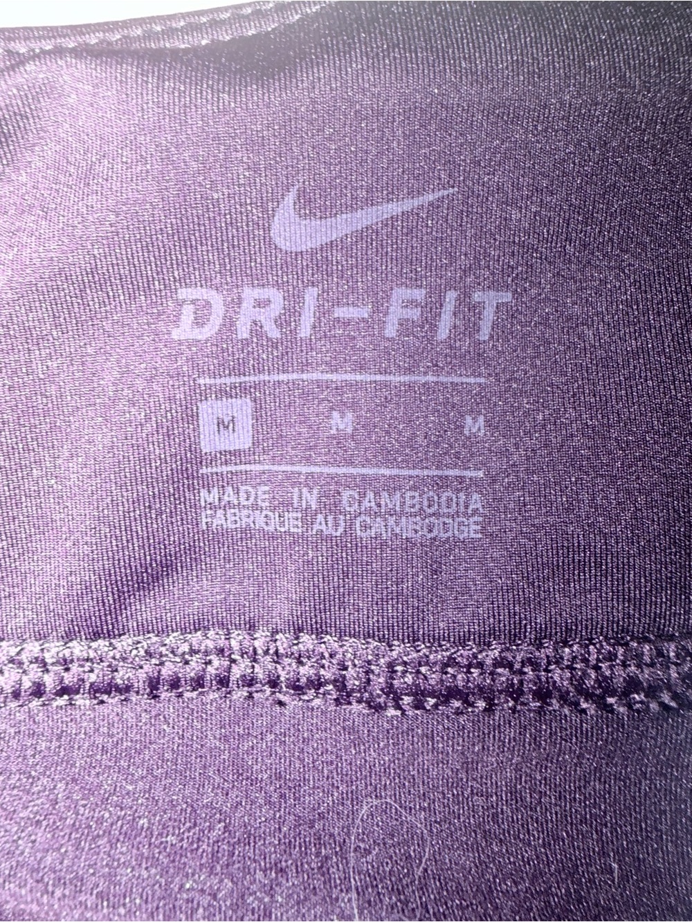 Nike Women's plum cropped dri-fit Performance Leggings - Picture 3 of 3